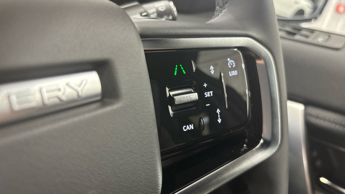 Land Rover Discovery Sport 2.0 D200 Landmark 5dr Auto [5 Seat] Diesel Station Wagon - Image 46